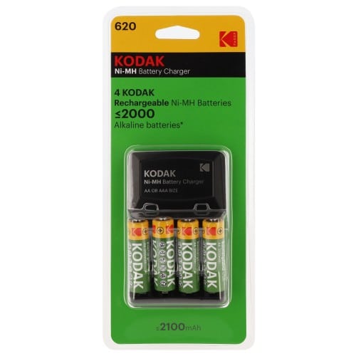 Panasonic 2 Batteries Eneloop AA 2000 mAh + Chargeur de 4 Piles AA ou AAA à  prix pas cher